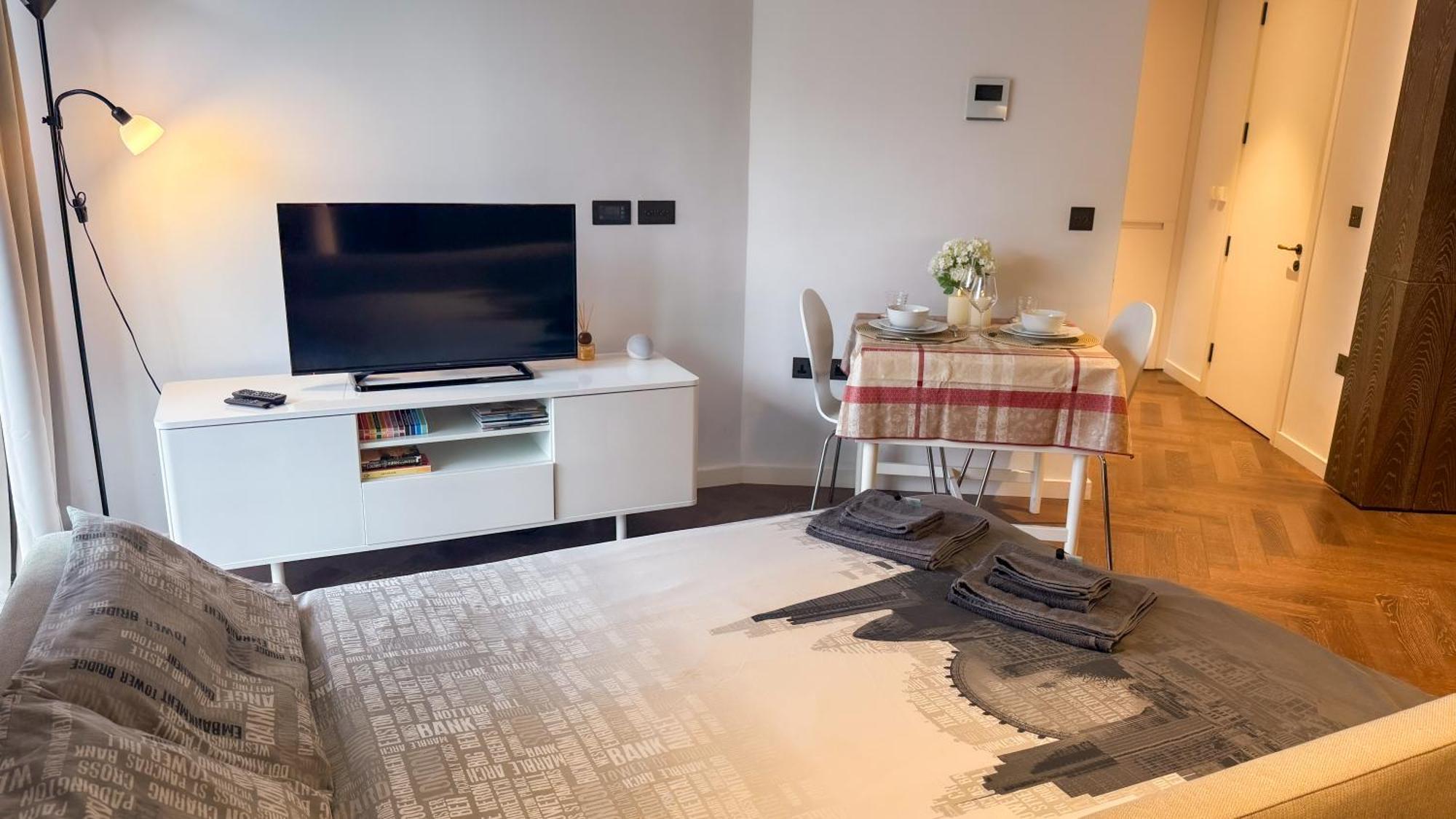 Luxury Apartment Steps From Battersea Power St And Close To Victoria & Chelsea Londra Dış mekan fotoğraf
