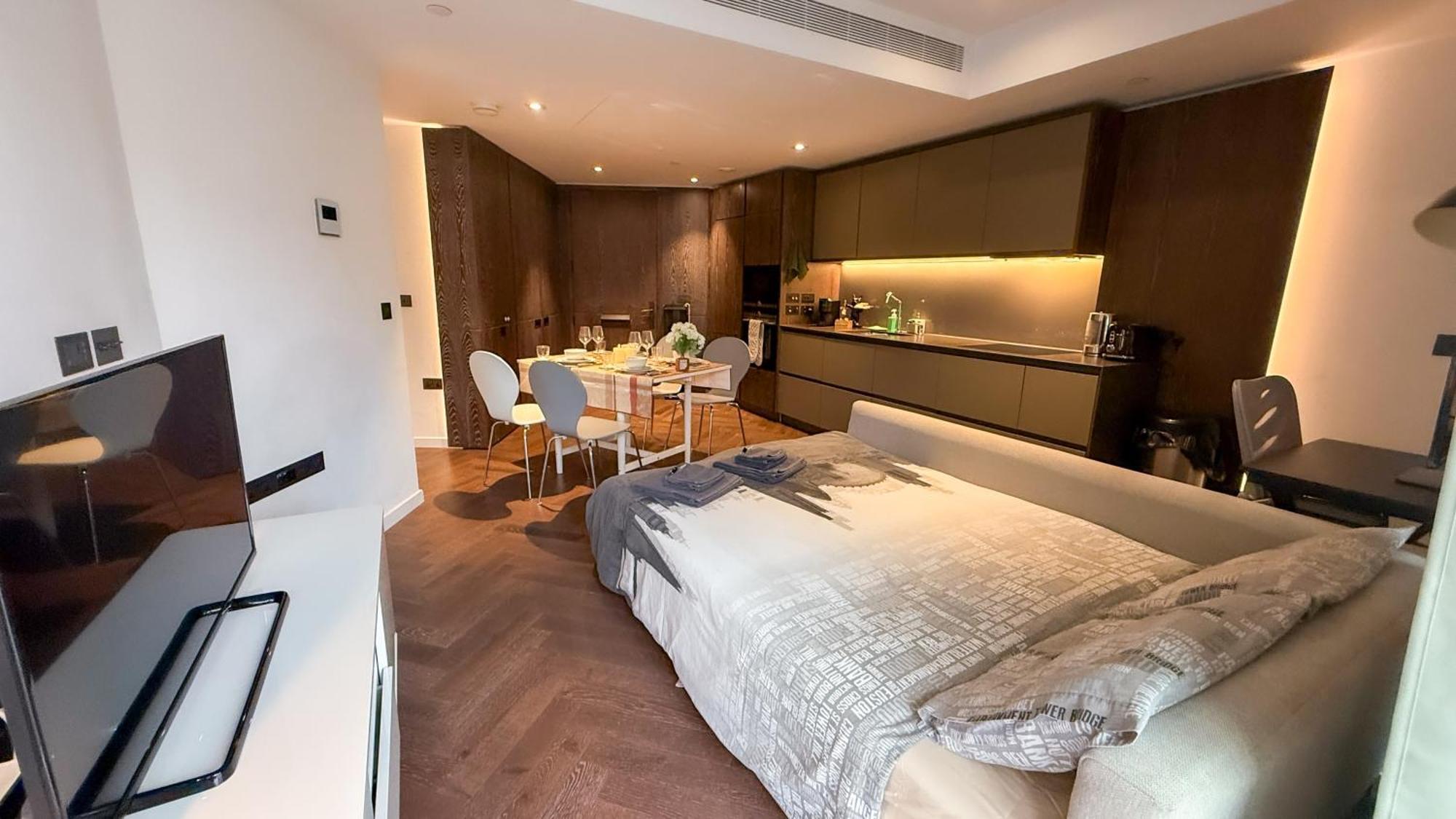 Luxury Apartment Steps From Battersea Power St And Close To Victoria & Chelsea Londra Dış mekan fotoğraf